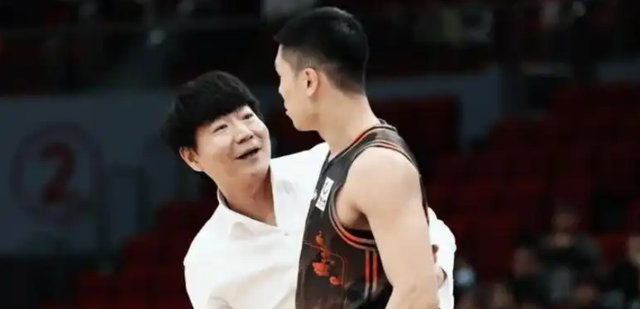 开云体育APP官网-山东男篮胜吉林惊现两点：邱彪不再锻炼于德豪，桐林命中率百分百